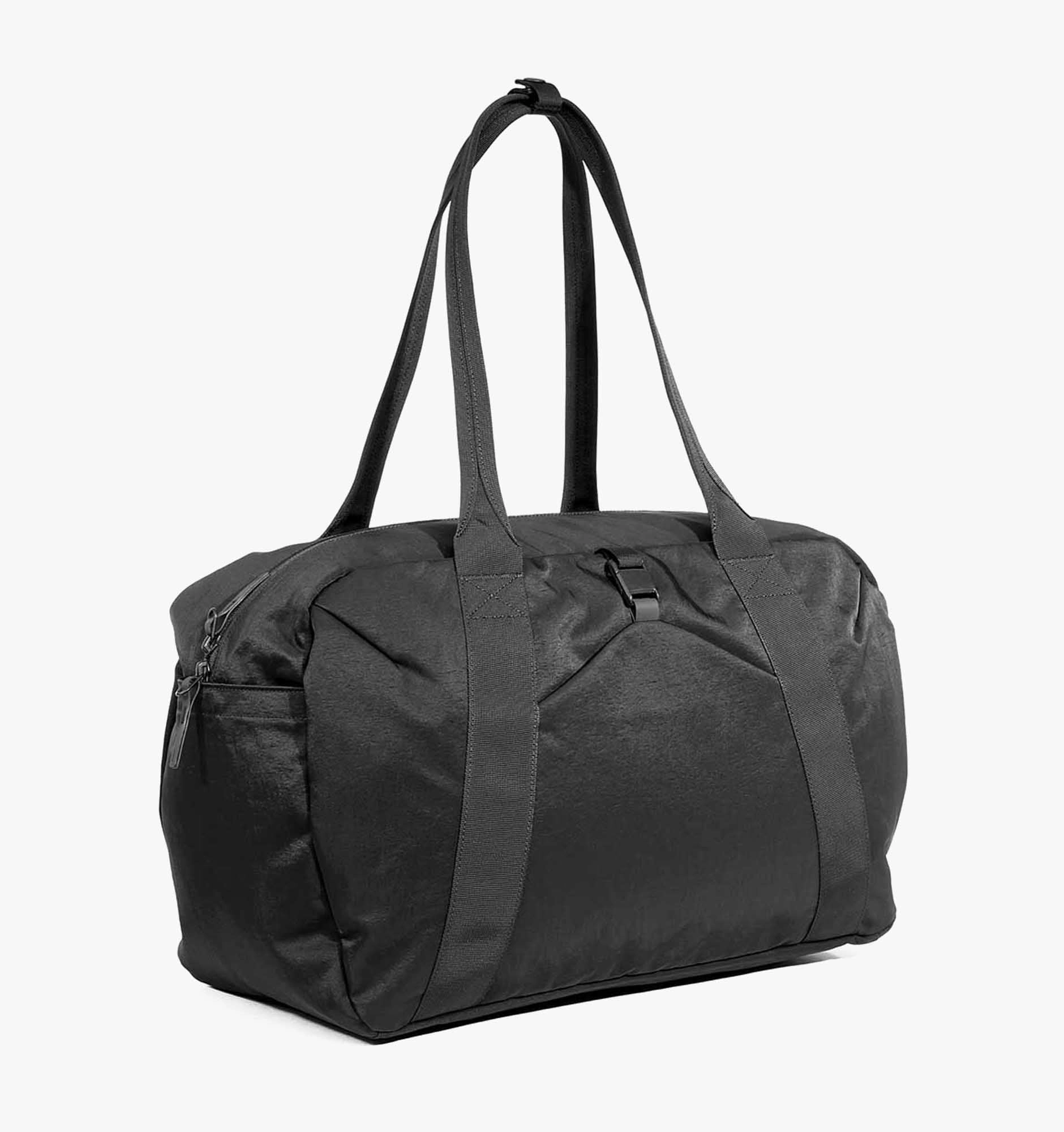 Smart feature Aer Go Duffle 2