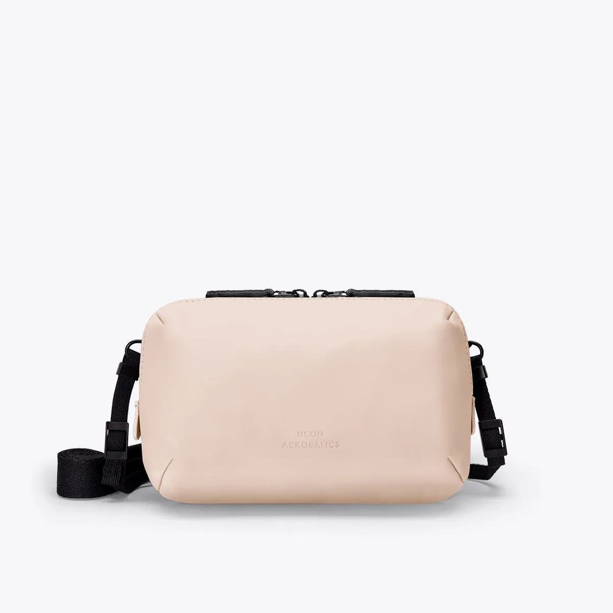 Compact and convenient for carrying your everyday essentials Trendy Daily Look Ando Medium Bag