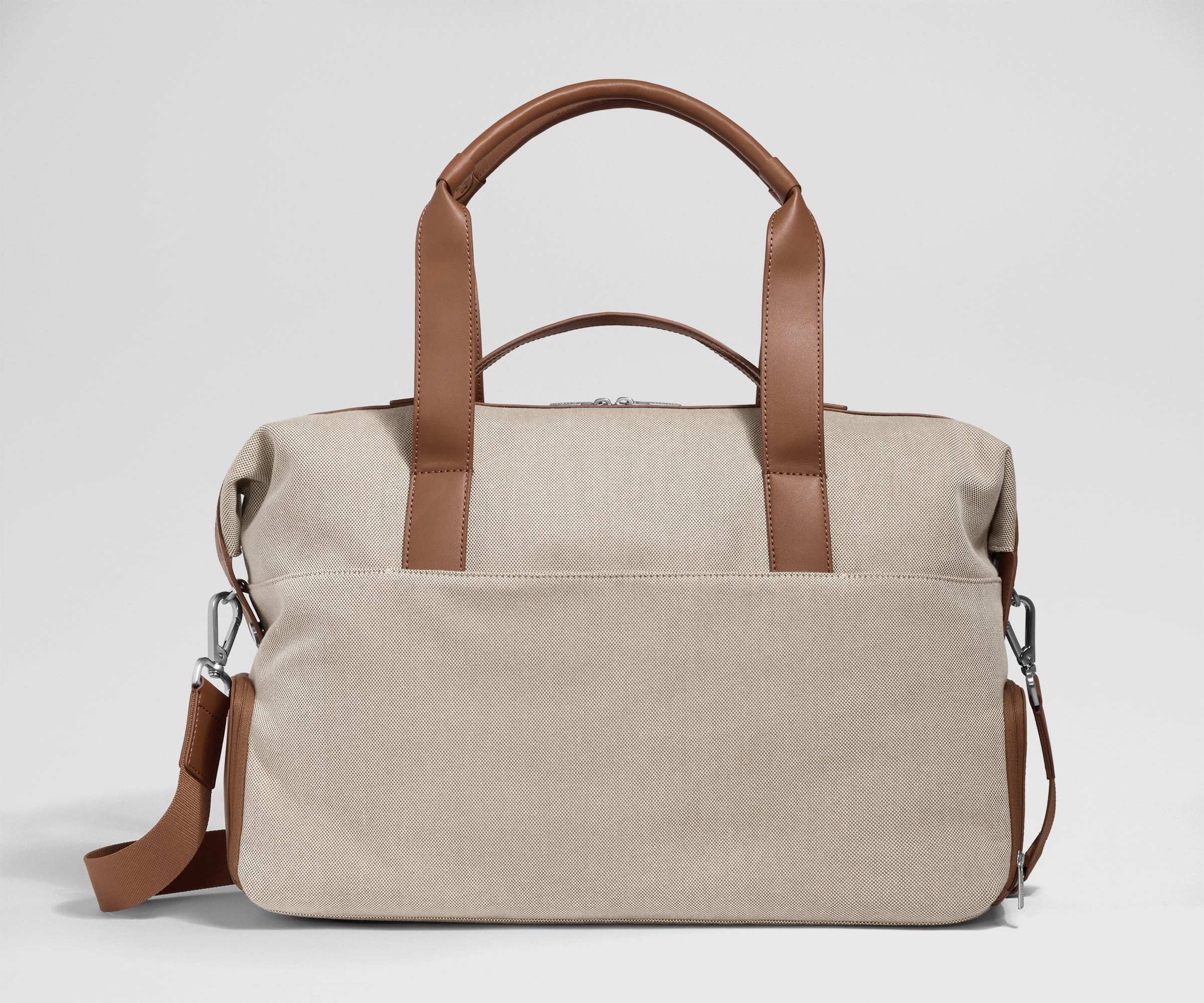 storage bag Canvas Overnight Bag in Saddle Brown