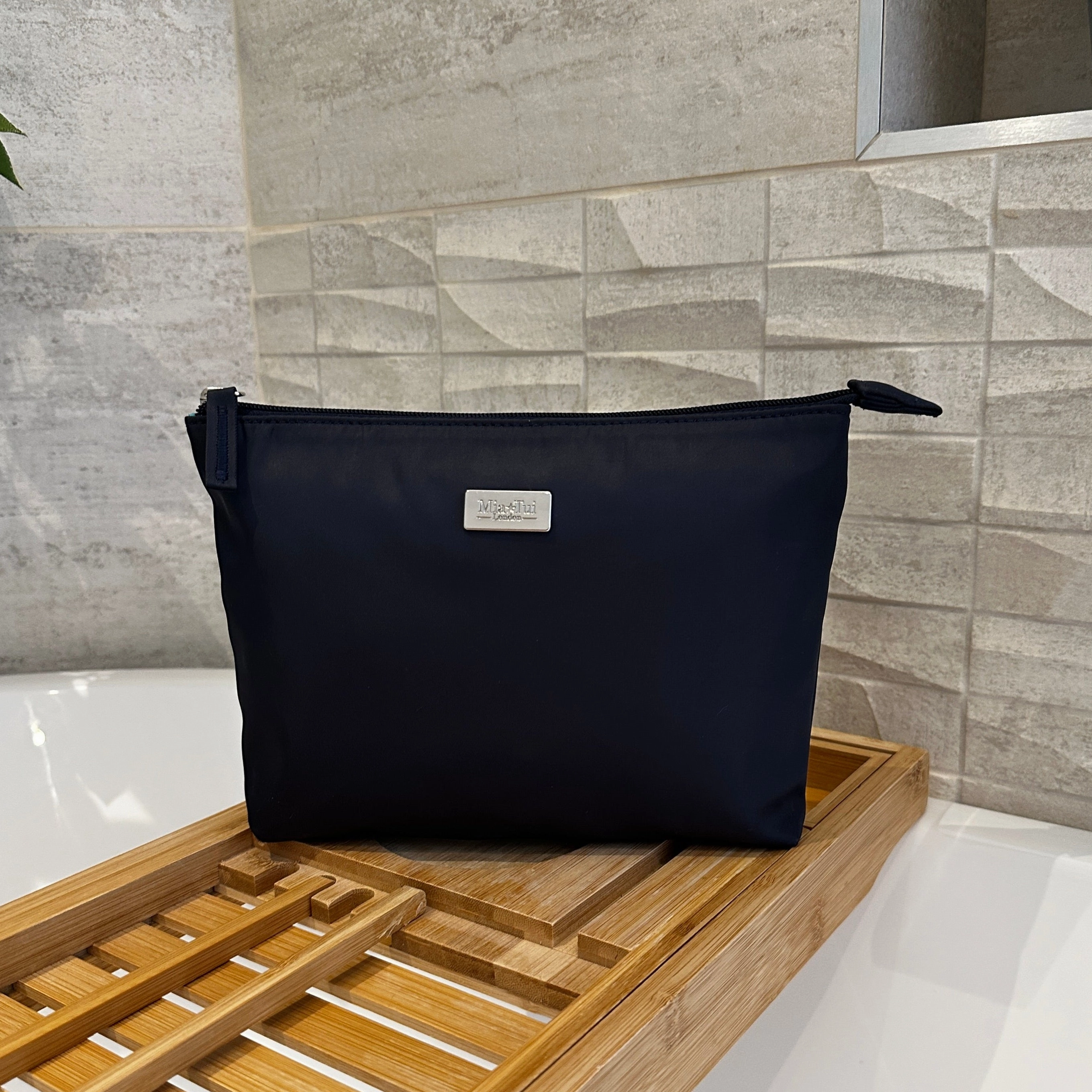 Beau Daily Kit Organized Kit