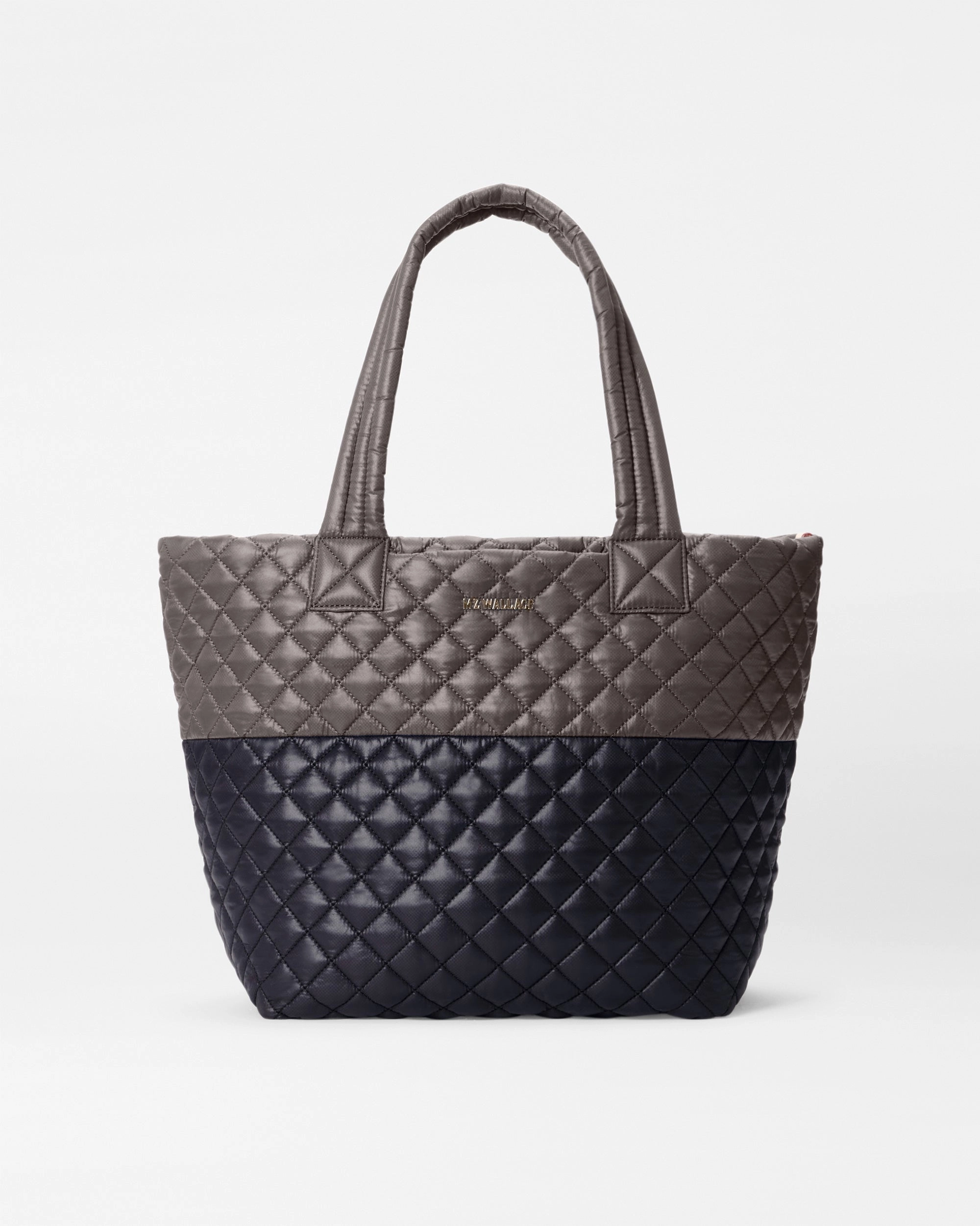 Black/Magnet Medium Metro Tote Deluxe Comfort Travel Gear Practical Style