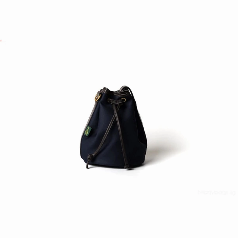 Refined Detail Career Professional Brady : Calder Mini : Navy