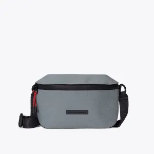 Functional Travel Jona Medium Bag