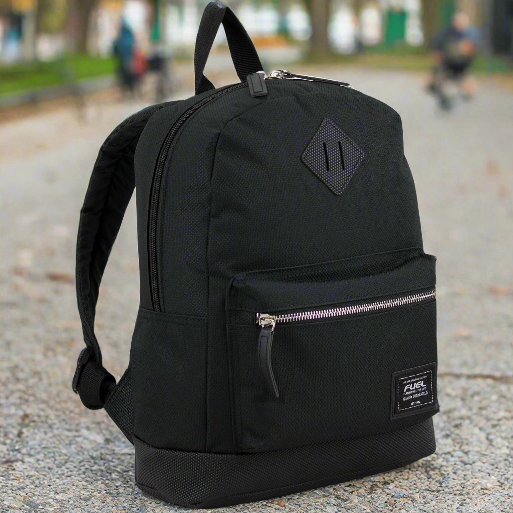 City Pulse Classic Zipper Backpack Leisure Outfit Classic Mood