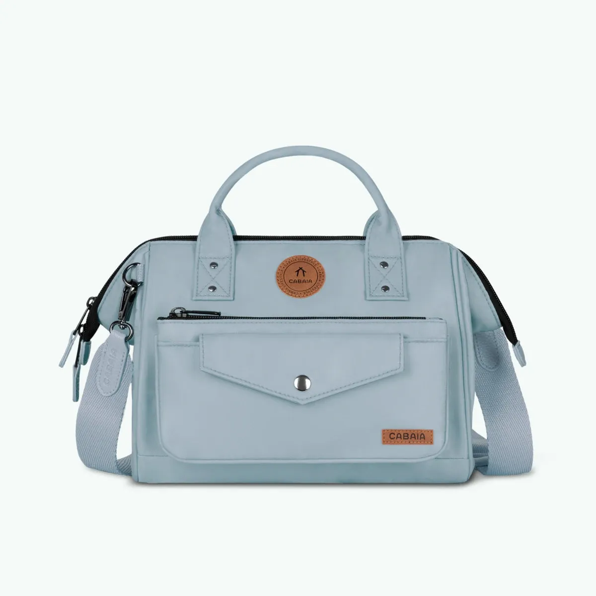 Crossbody Adventurer Medium Lecce Stylish Finish Minimalist Design