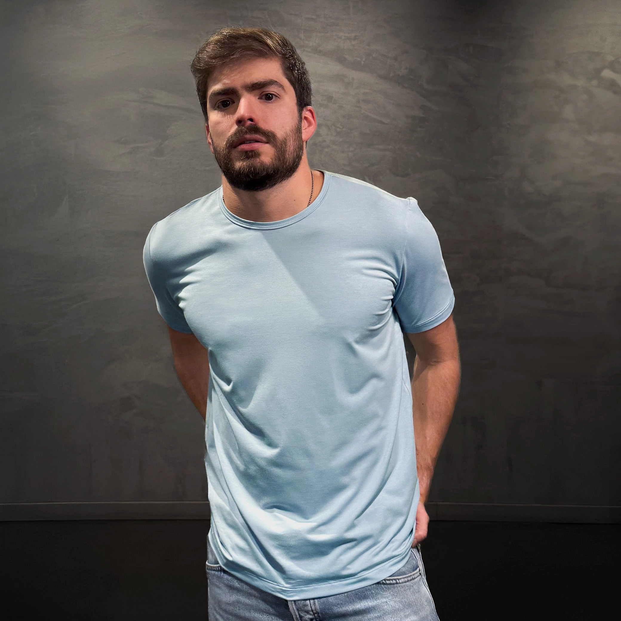 Outdoor Experience Compact Lifestyle Organizer Travel T-Shirt