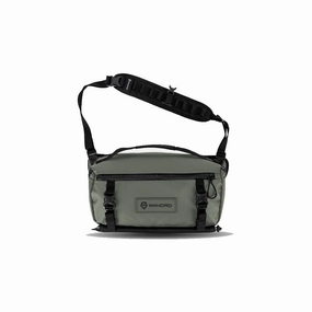 Wandrd : Rogue 9L Sling Practical Office Executive Utility
