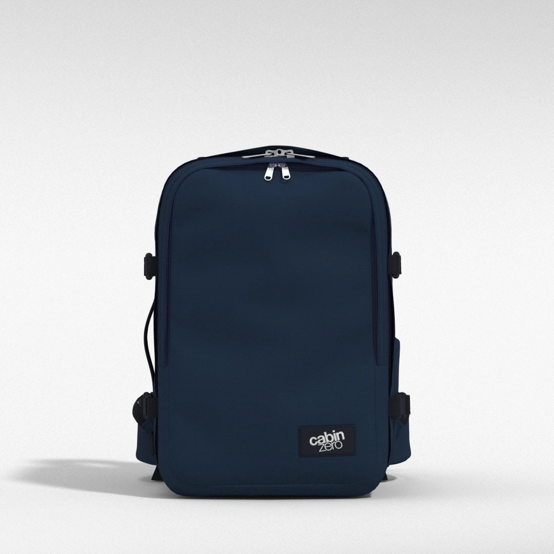 Classic Pro Backpack 32L Navy Hiking Accessory