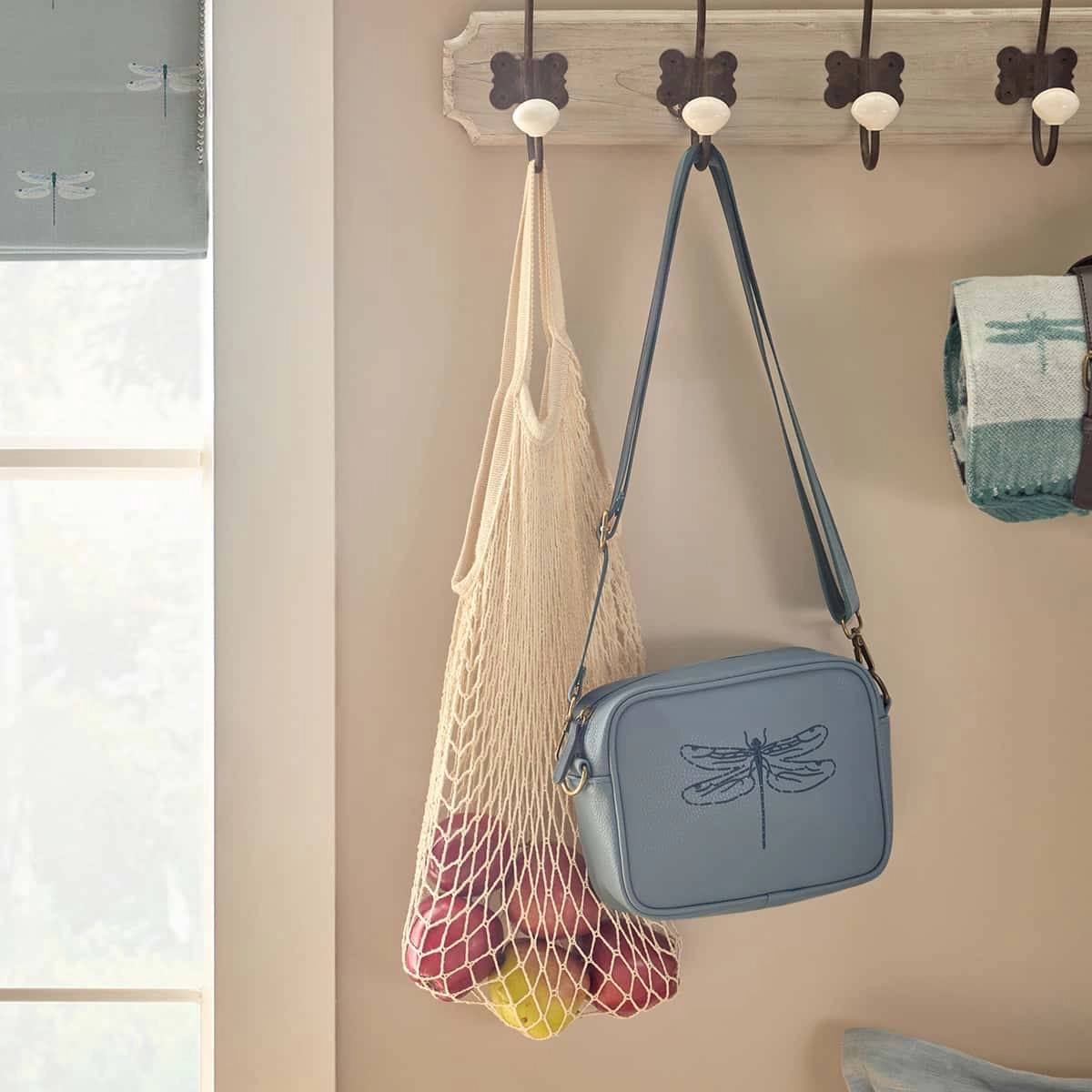 Dragonfly Camera Bag Compact Performance Classic Organizer Bag