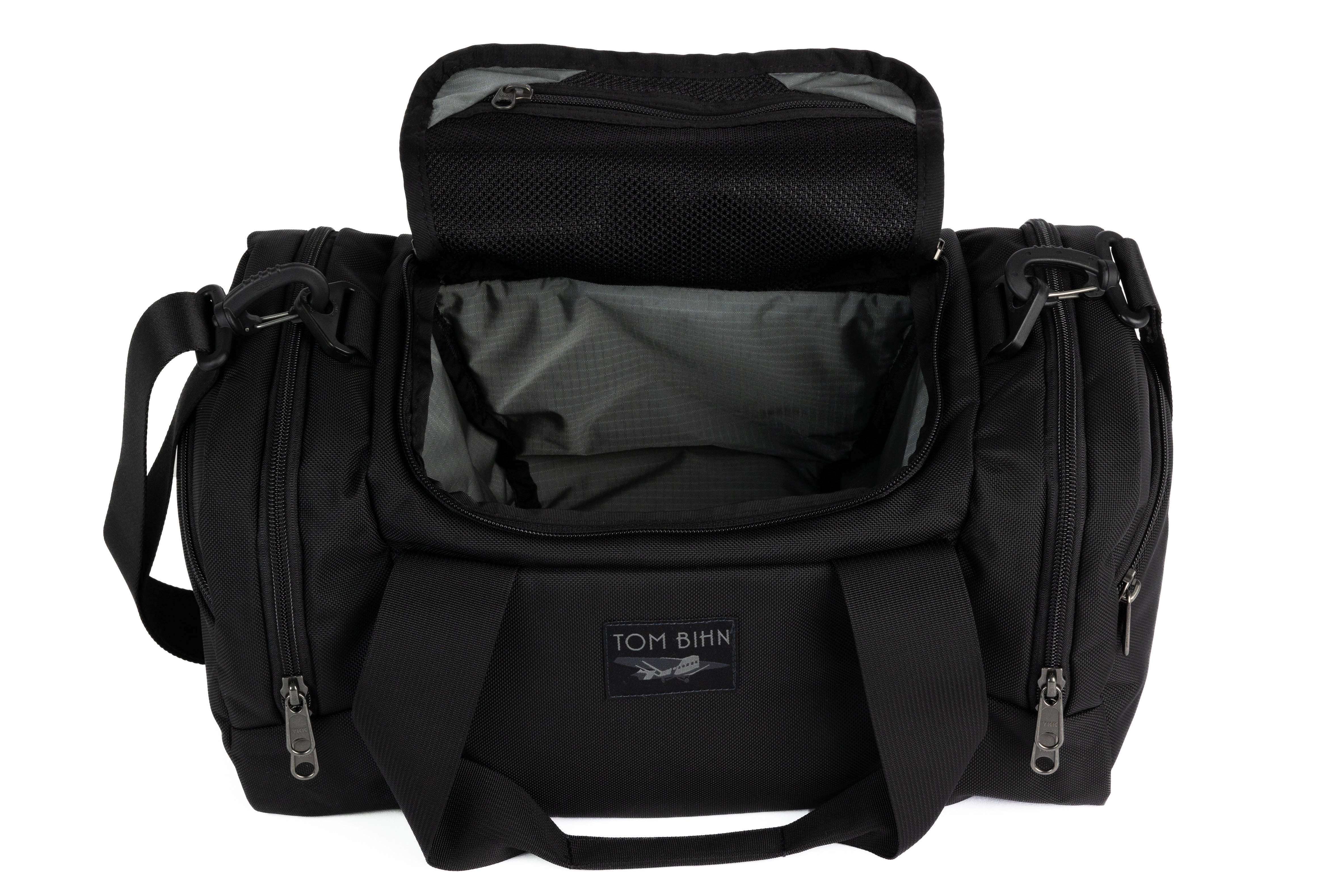 Art Gallery Ultimate Convenience Night Flight Travel Duffel