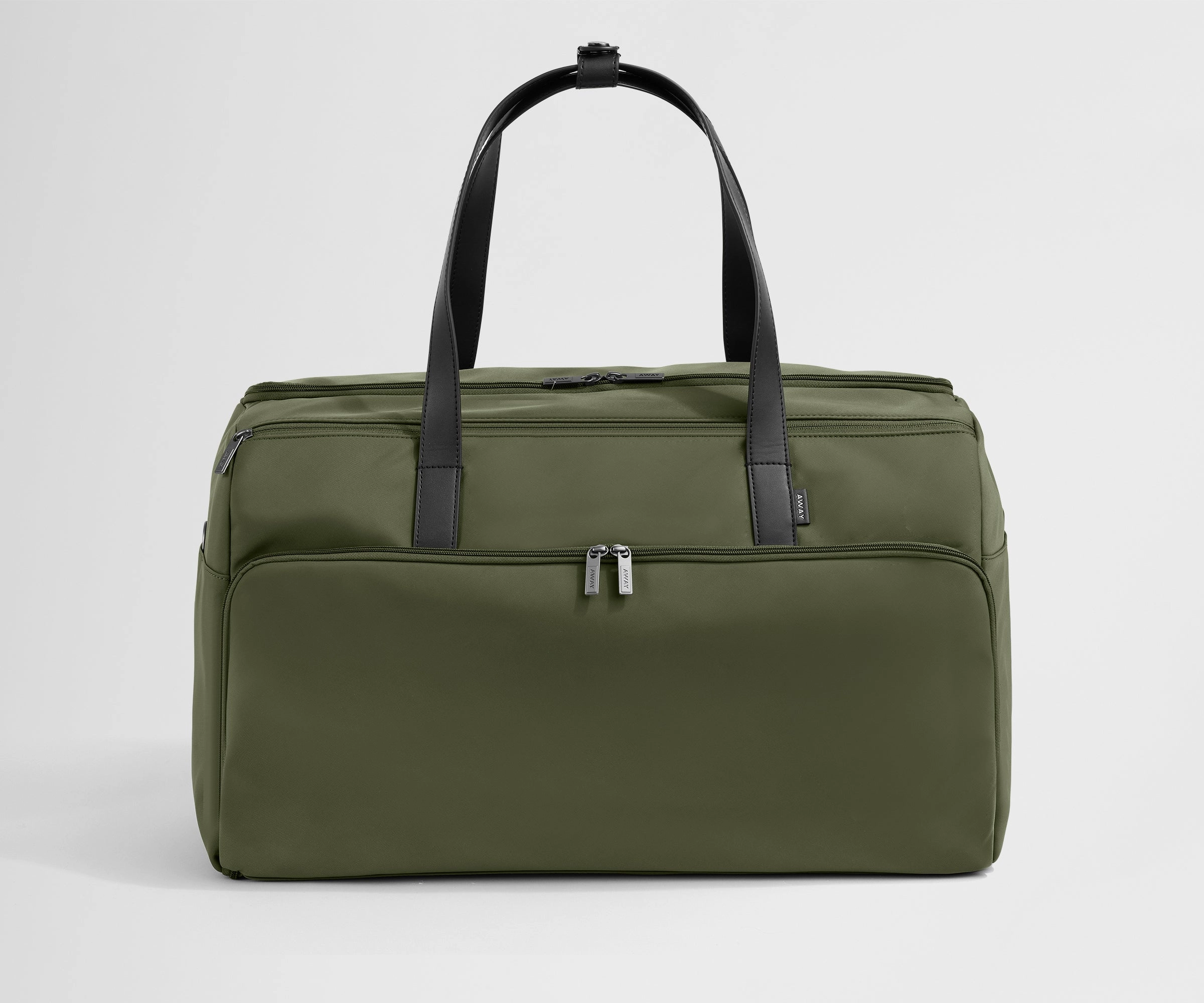 Garment Duffle in Olive Green Portable Bag Outdoor Hiking
