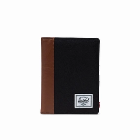 Organized Functionality Holiday Travel HERSCHEL HSC S424 Raynor Passport Holder-Black/Tan