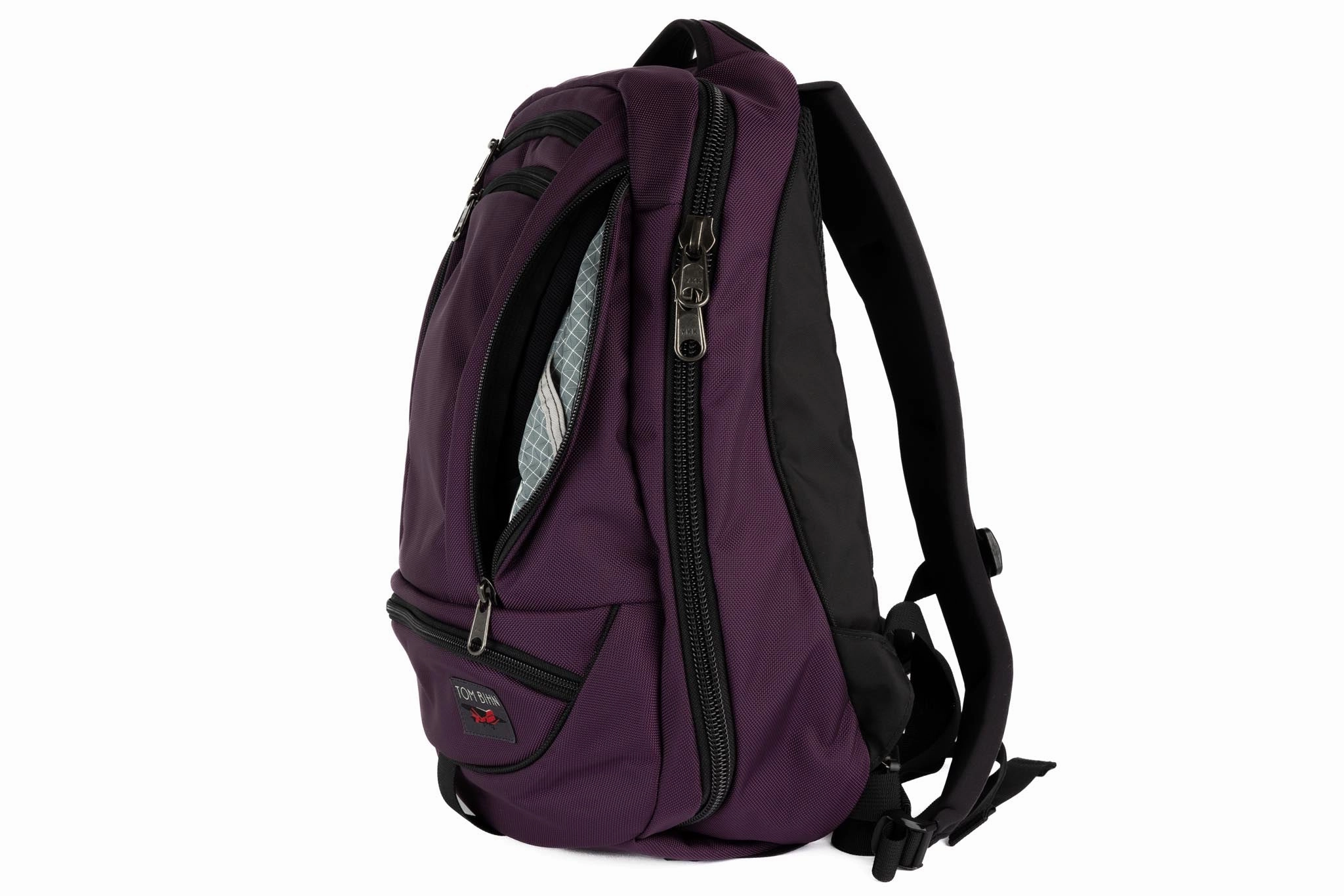 Fashionable Travel Gear Synik 22