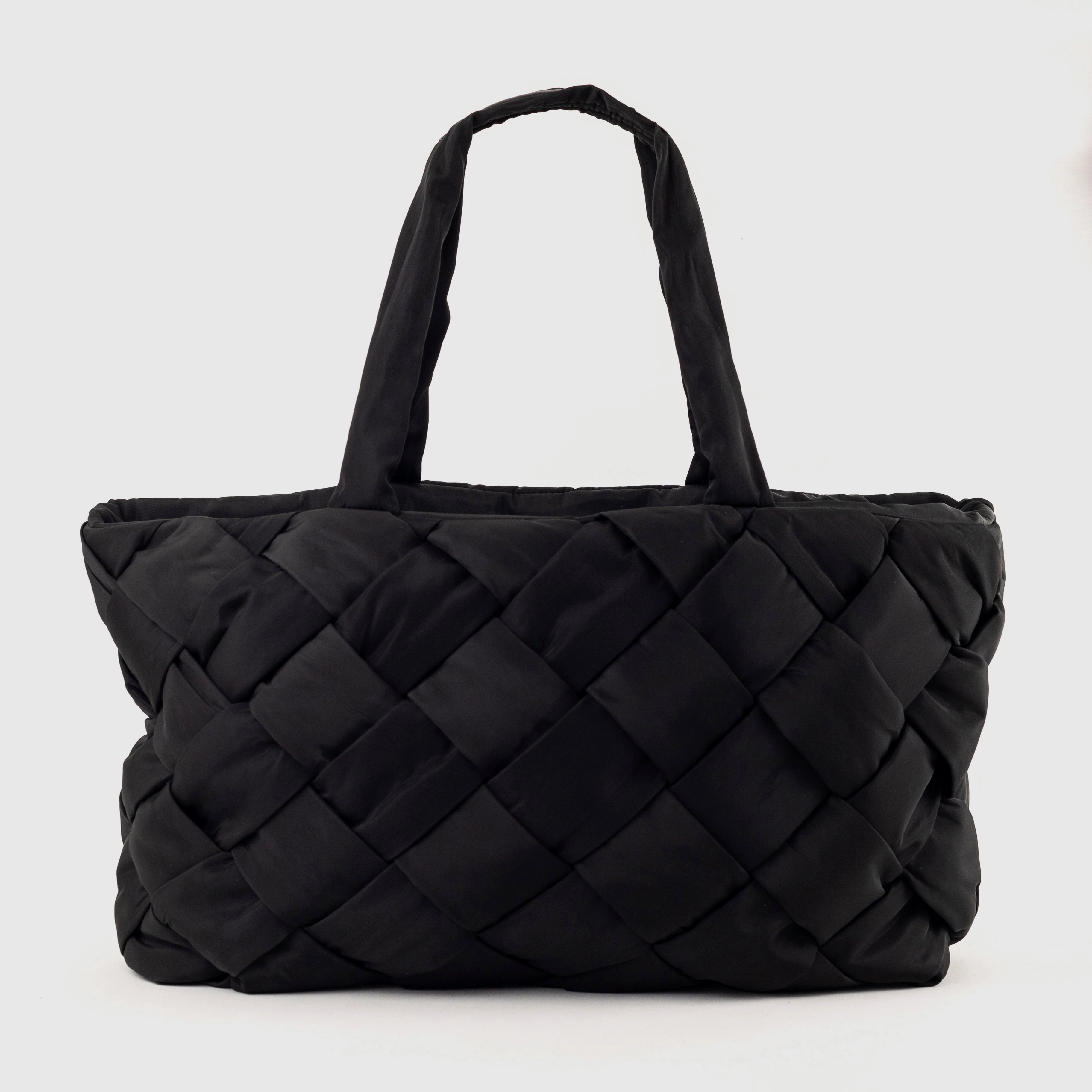Daily Activity Holiday Essential - Black