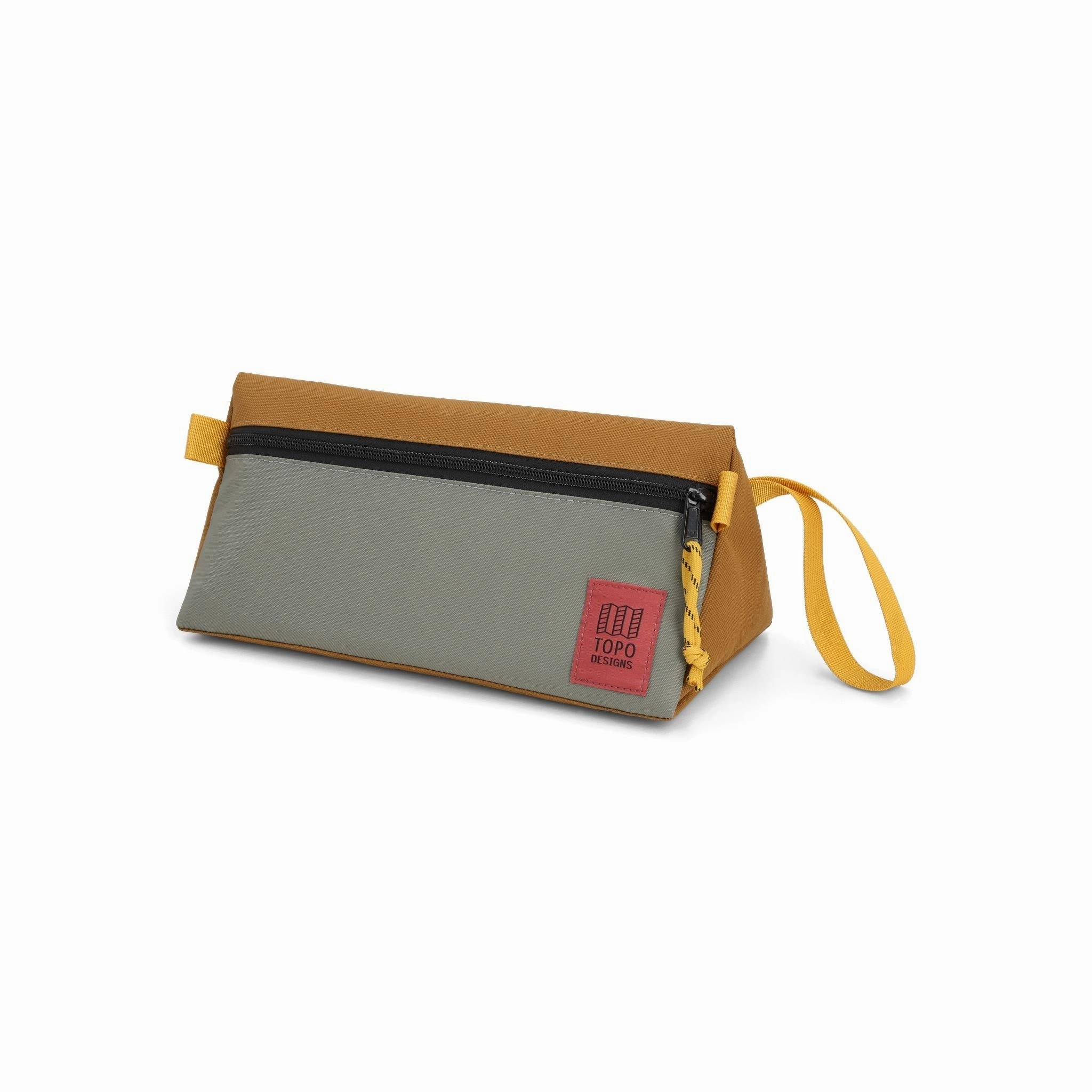 theme park Multi Pocket Dopp Kit