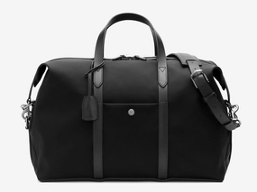 Lightweight feature M/S Avail ?C Eclipse Black/Black