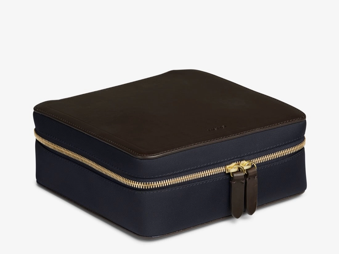 Urban Mobility Daily Organizer M/S Capsule - Navy/Dark Brown