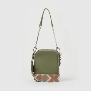 Mirror Mirror - Green Ergonomic Shape Sturdy build to withstand the demands of daily life