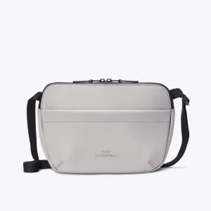 Melvin Large Bag Reliable zipper and button closures for secure storage Active Gear