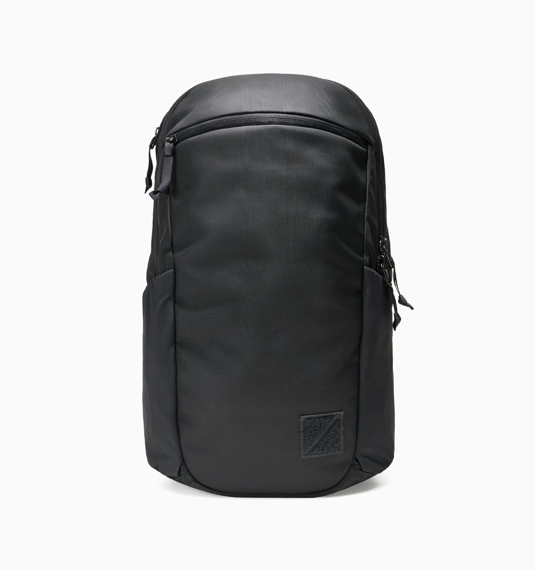 Minimal Utility Evergoods Civic Half Zip 22L