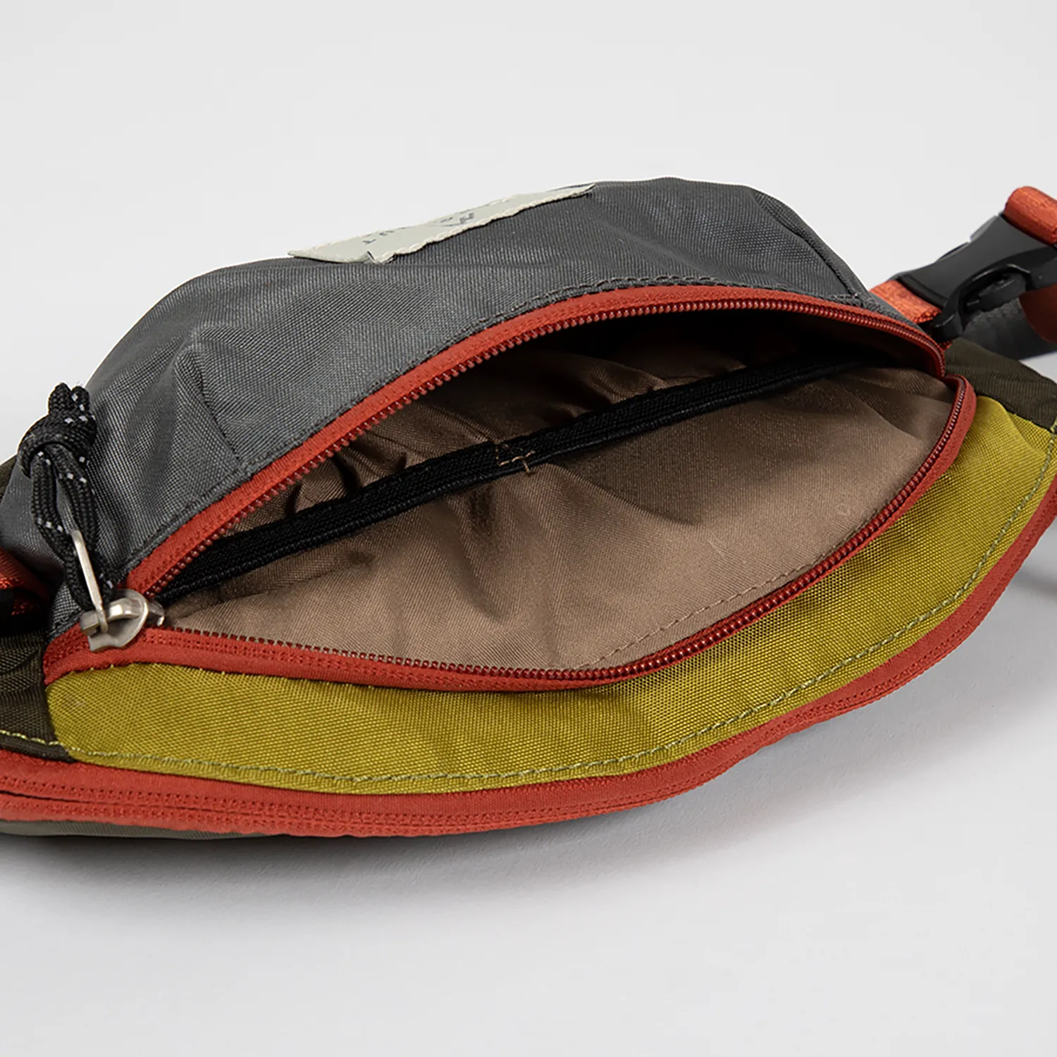 Seattle Glossy Blocking Series Bum Bag Smart Utility