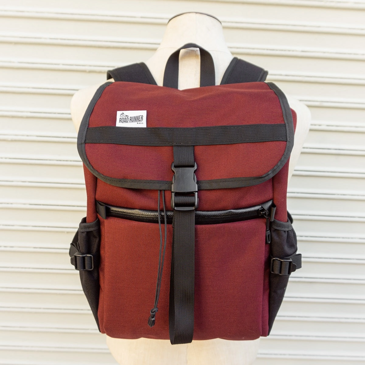 Daily Organizer Compact Detail Slacker Day Pack: 13L