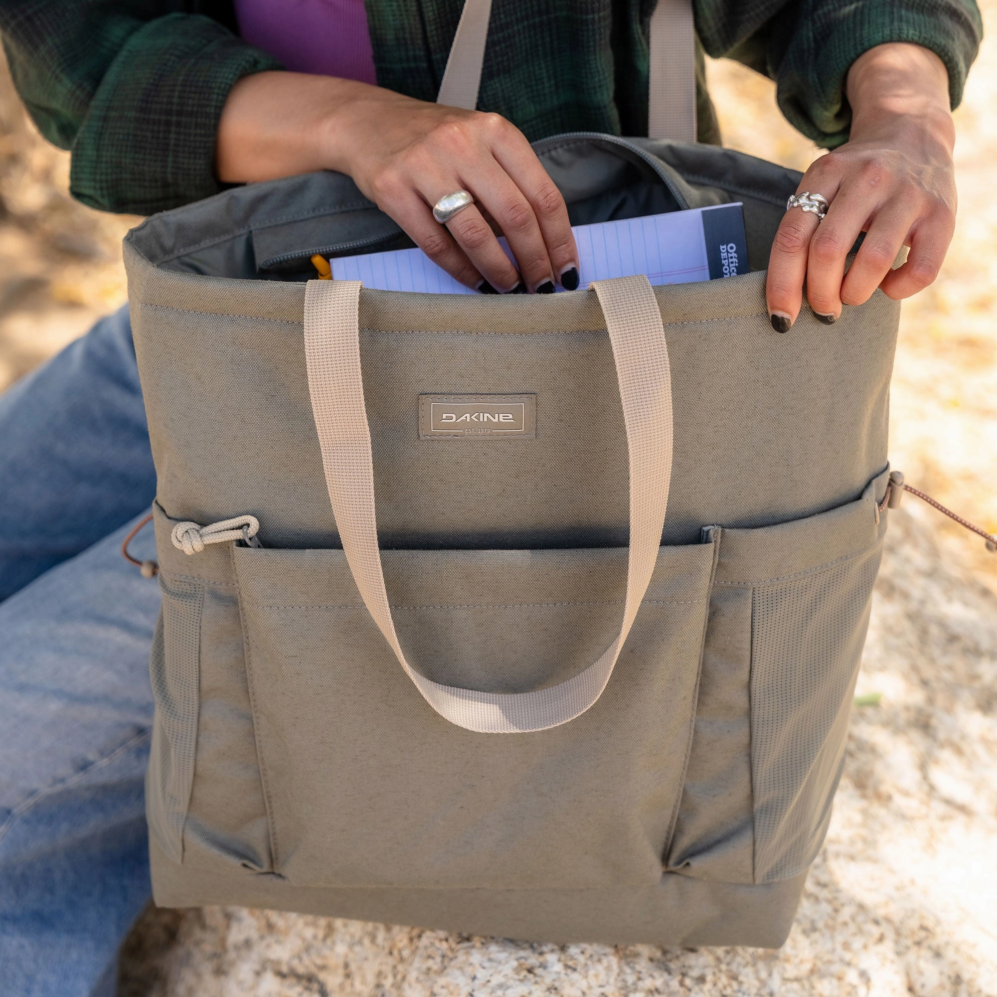 Recess Tote Backpack 19L - Mulled Basil Adjustable Fit Breathable Design