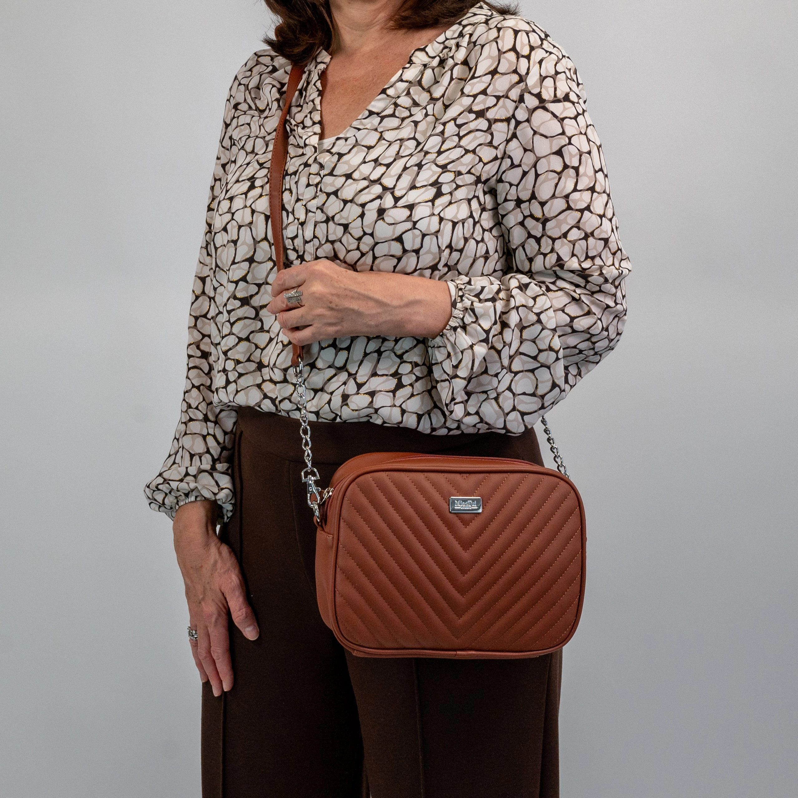 Outdoor Gear Lace Detailing Large Chelsea