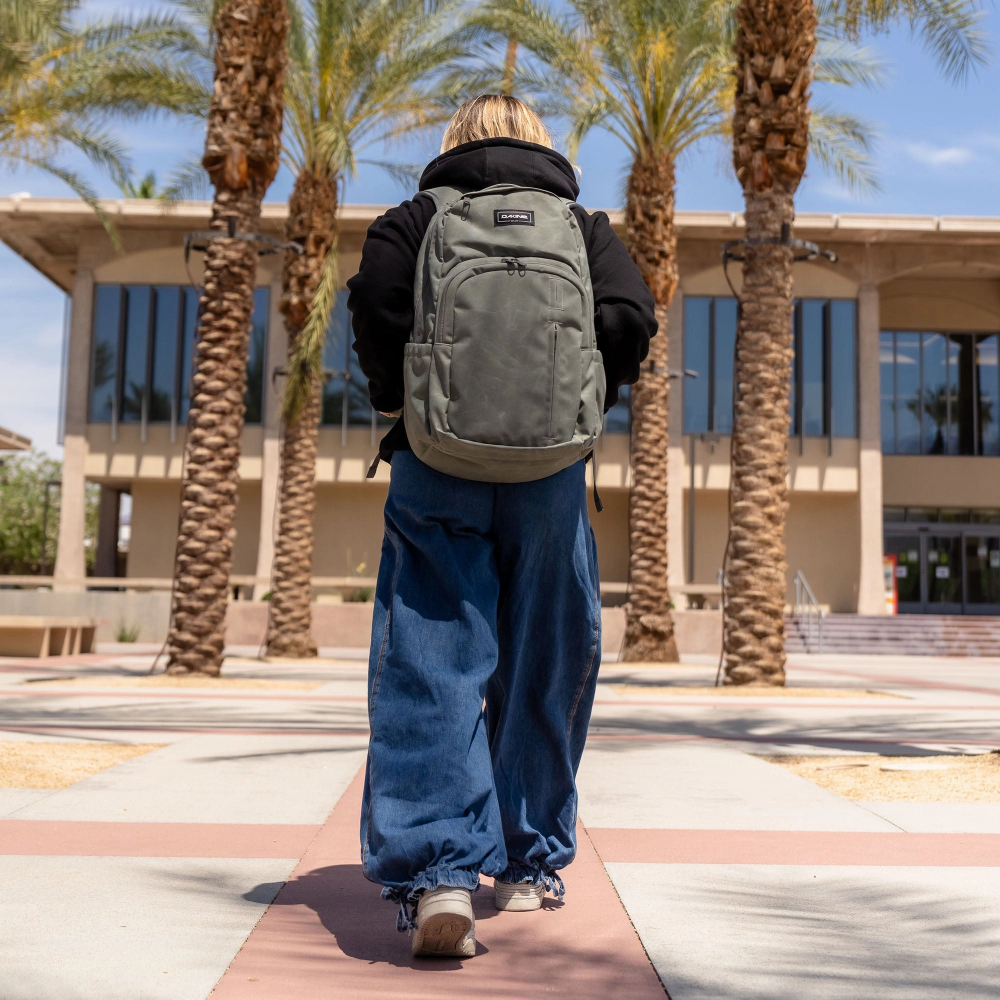 Campus Premium Backpack 28L - Mulled Basil Travel-Friendly Fit