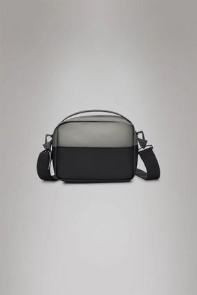 Split Box Bag Stylish Outfit Minimal Travel