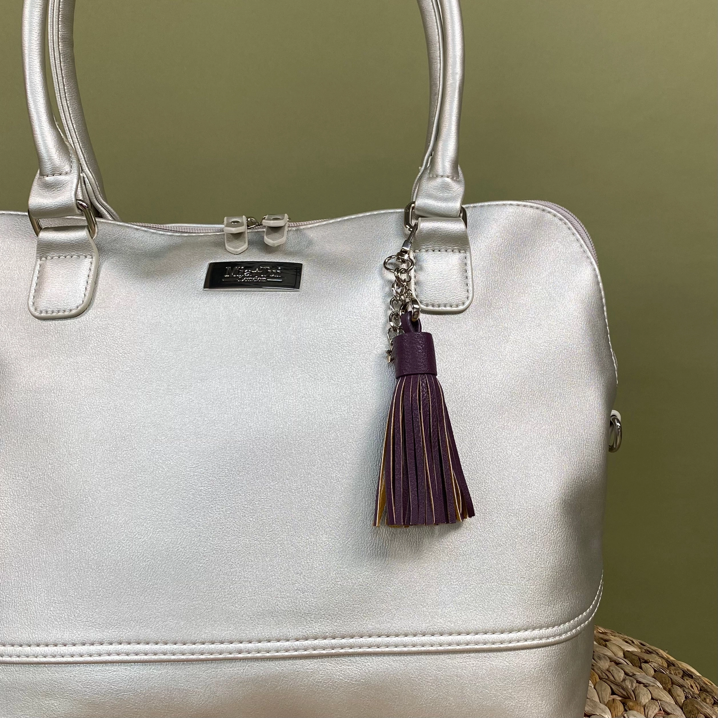 Portable Style Handbag Tassels Compact Use