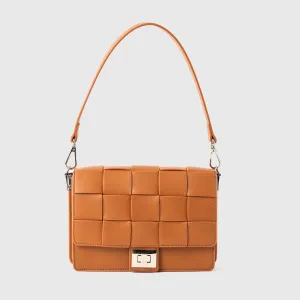 Loved Crossbody - Tan Minimalist Street Outfit