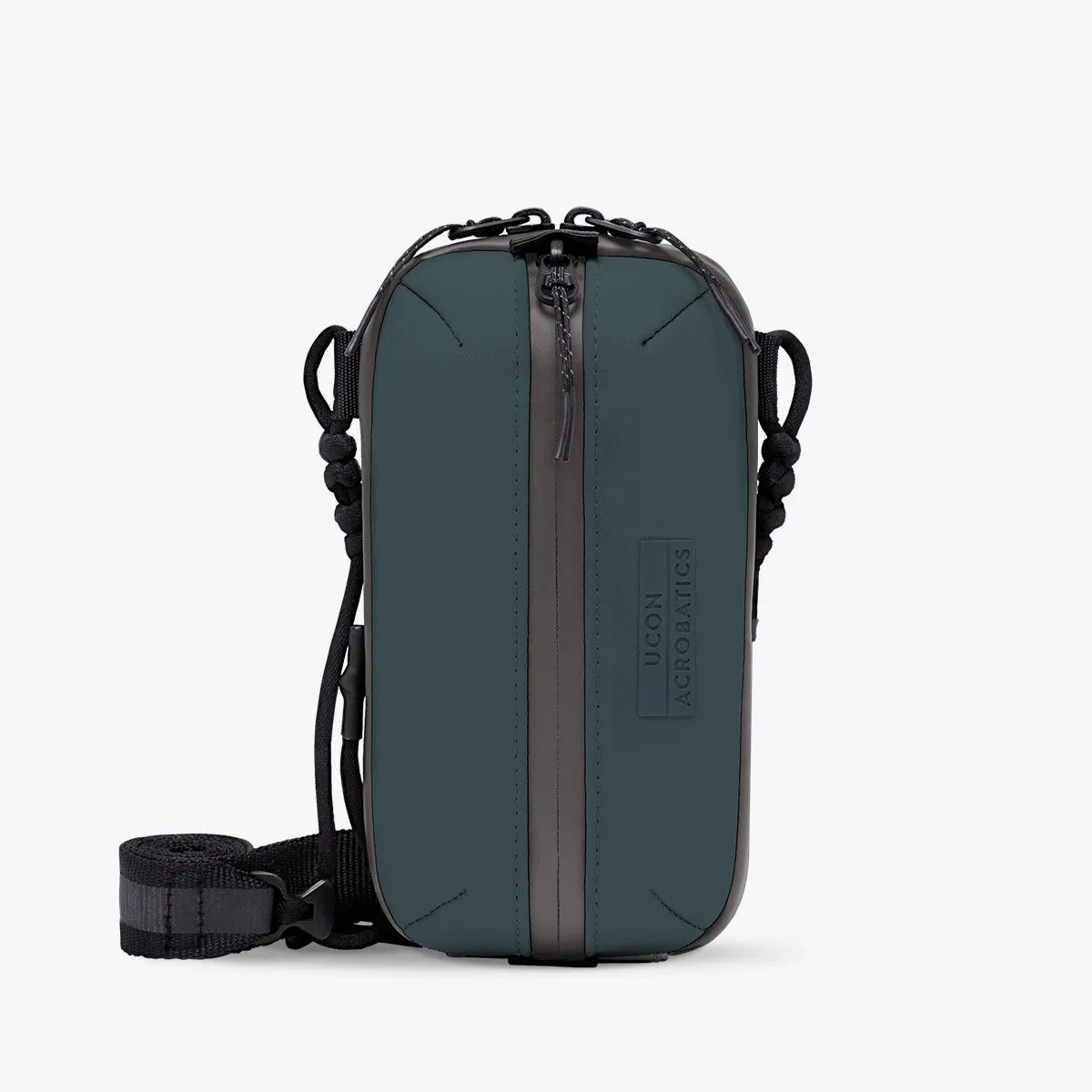 Matteo Bag Easy to adjust strap ensures a comfortable fit for anyone Durable design makes it perfect for everyday wear