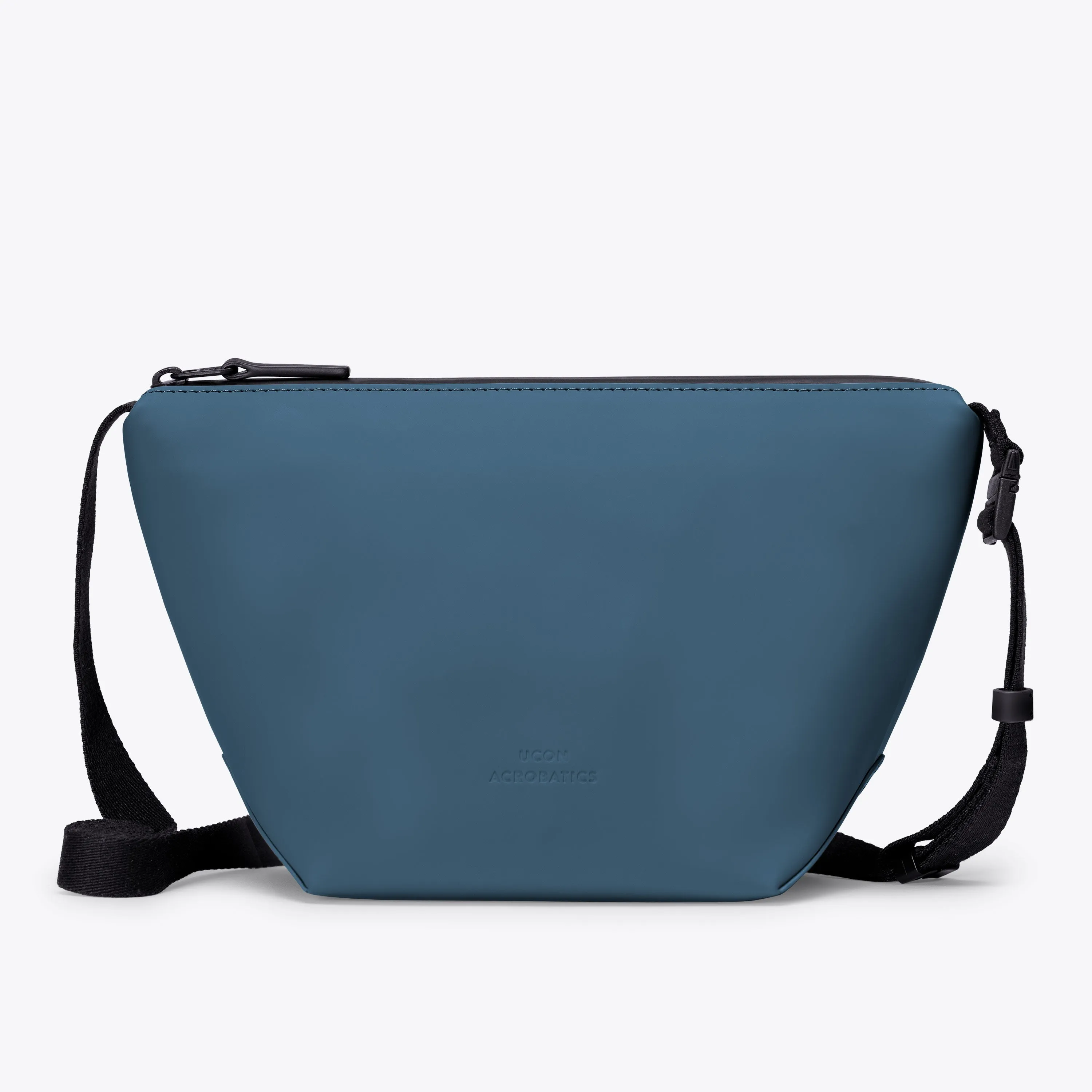 Great for daily use with a stylish and organized design Nola Bag